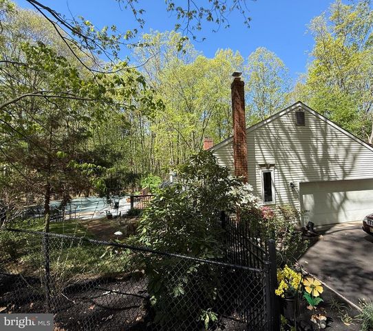 7 LAUREL DR, Mullica Hill, NJ 08062