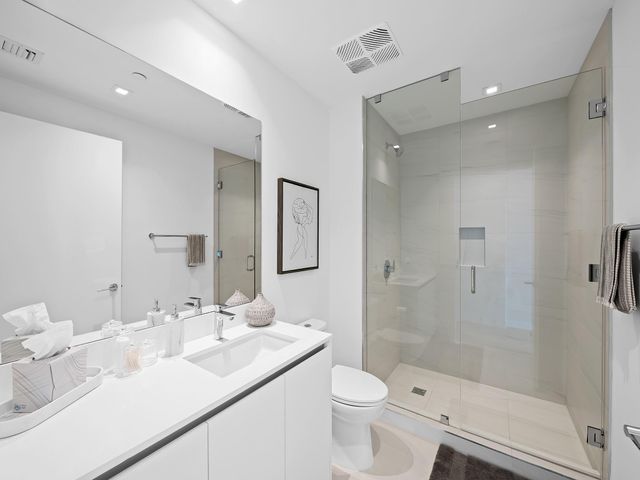 1116 N Ocean Blvd 401, Pompano Beach, FL 33062