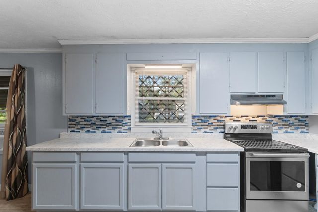 707 Rosemarie Ln, Mullins, SC 29574