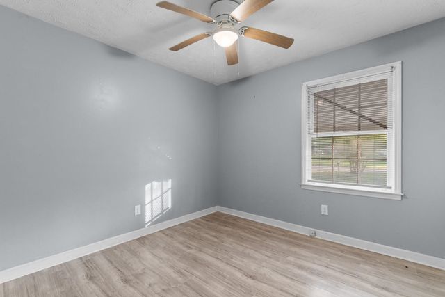 707 Rosemarie Ln, Mullins, SC 29574