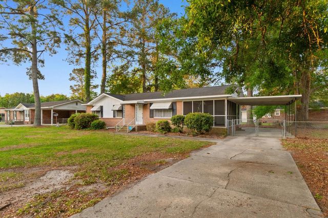 707 Rosemarie Ln, Mullins, SC 29574