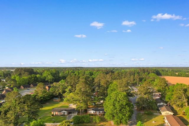 707 Rosemarie Ln, Mullins, SC 29574