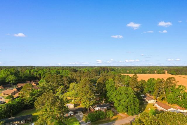 707 Rosemarie Ln, Mullins, SC 29574