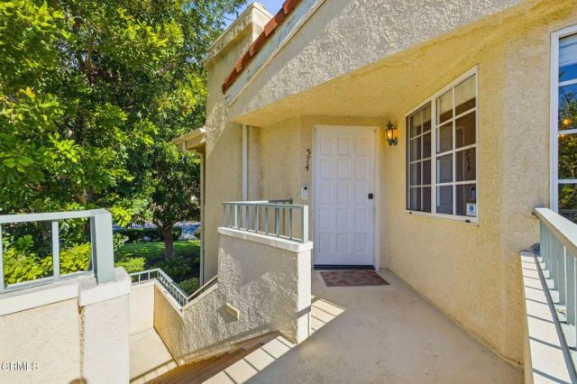 574 Charles Street, Moorpark, CA 93021
