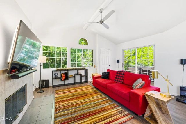 574 Charles Street, Moorpark, CA 93021