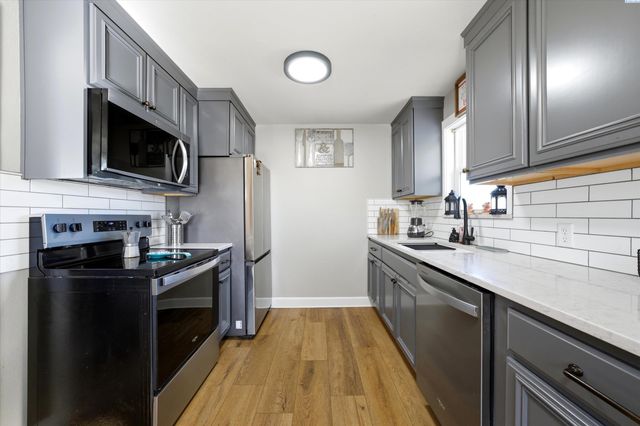 915 Cornell Ave, Yakima, WA 98902