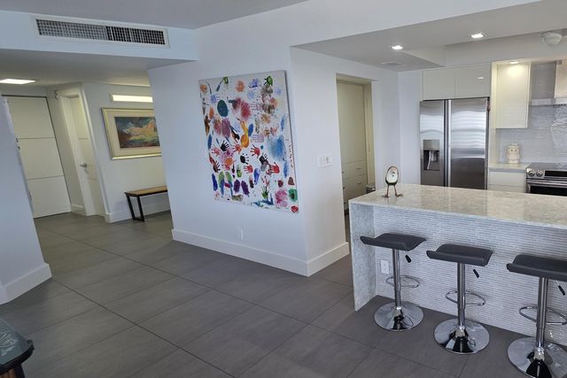 3700 GALT OCEAN Drive 1206, Fort Lauderdale, FL 33308