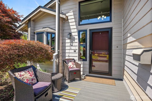 9304 Farwest Drive SW, Tacoma, WA 98498