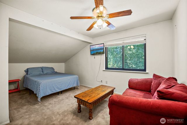 9304 Farwest Drive SW, Tacoma, WA 98498
