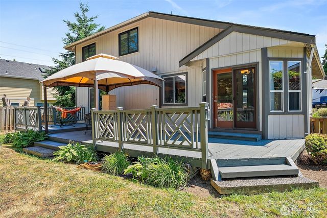 9304 Farwest Drive SW, Tacoma, WA 98498