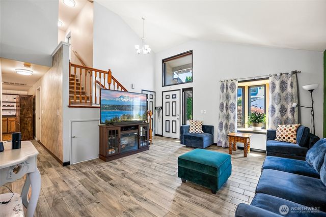 9304 Farwest Drive SW, Tacoma, WA 98498