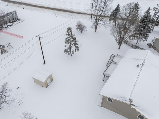 845 3rd Avenue NW, Plainview, MN 55964