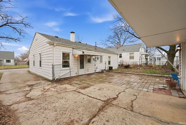 1740 W State Boulevard, Fort Wayne, IN 46808