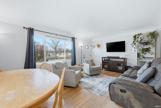 1740 W State Boulevard, Fort Wayne, IN 46808