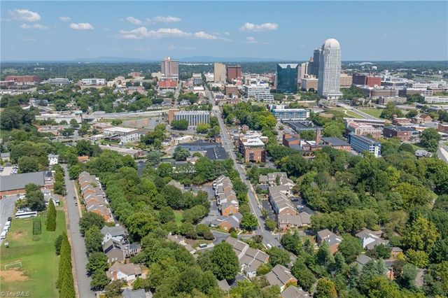 518 Tanners Park Court, Winston-salem, NC 27101
