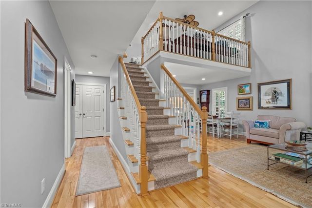 518 Tanners Park Court, Winston-salem, NC 27101
