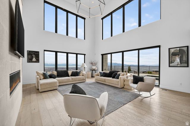 1249 W TUONO PL, Lehi, UT 84048