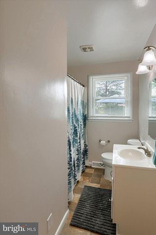 4 FORGE RD, Shiremanstown, PA 17011