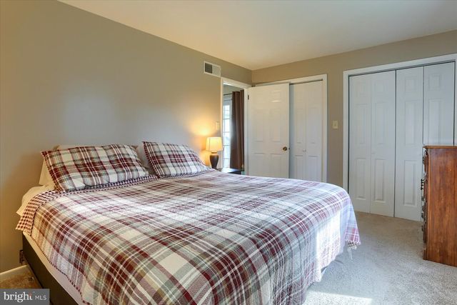 4 FORGE RD, Shiremanstown, PA 17011