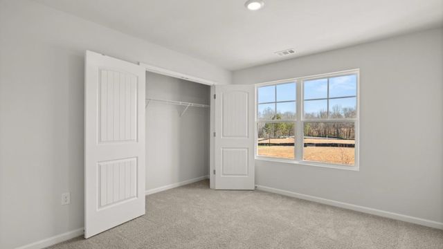129 King Village, Braselton, GA 30517