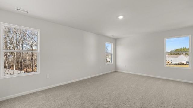 129 King Village, Braselton, GA 30517