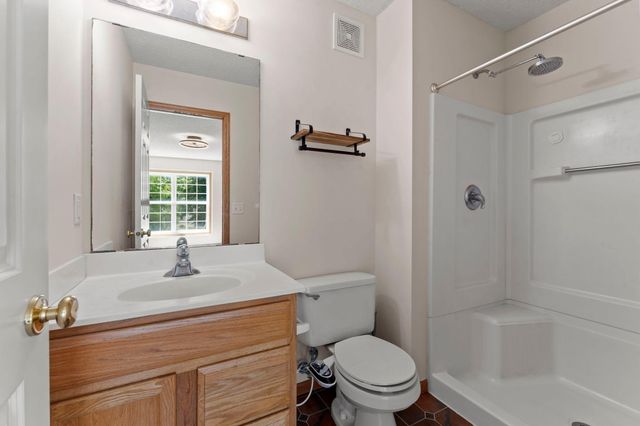 4970 Bluff Heights Trail SE, Prior Lake, MN 55372