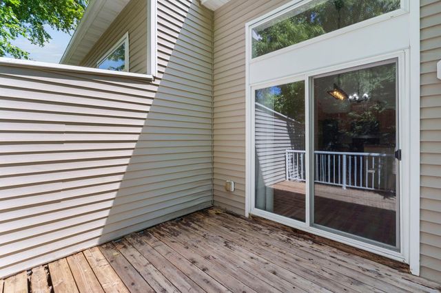 4970 Bluff Heights Trail SE, Prior Lake, MN 55372