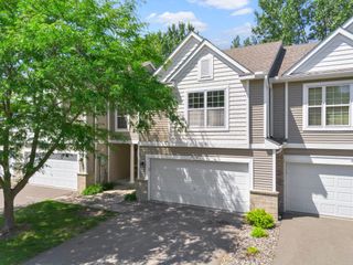 4970 Bluff Heights Trail SE, Prior Lake, MN 55372