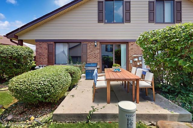 9221 AUBURN Court, Orland Park, IL 60462