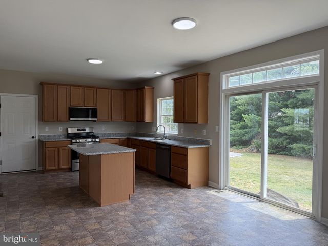 196 MARKHAM CT, Smyrna, DE 19977