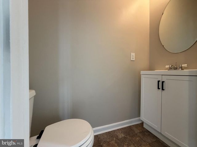 196 MARKHAM CT, Smyrna, DE 19977