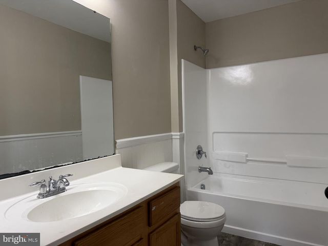 196 MARKHAM CT, Smyrna, DE 19977