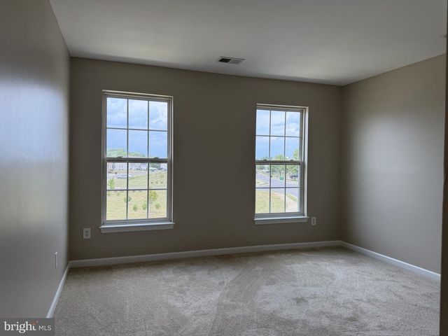 196 MARKHAM CT, Smyrna, DE 19977