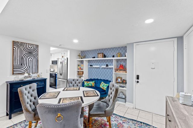 2540 Boundbrook Boulevard 209, Palm Springs, FL 33406