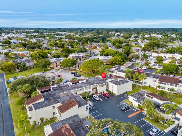 2540 Boundbrook Boulevard 209, Palm Springs, FL 33406