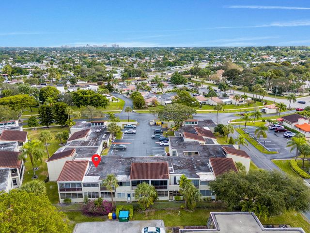 2540 Boundbrook Boulevard 209, Palm Springs, FL 33406