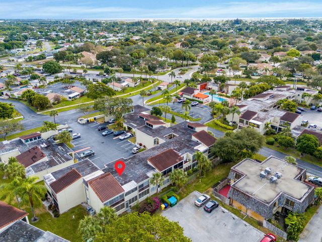 2540 Boundbrook Boulevard 209, Palm Springs, FL 33406