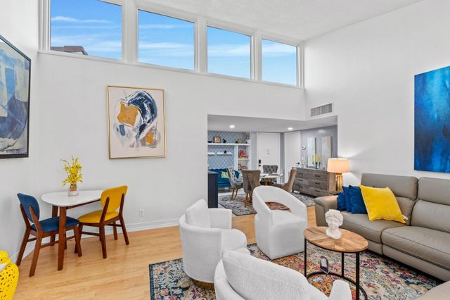 2540 Boundbrook Boulevard 209, Palm Springs, FL 33406