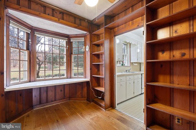 5 BLUE ROCK RD, Wilmington, DE 19809