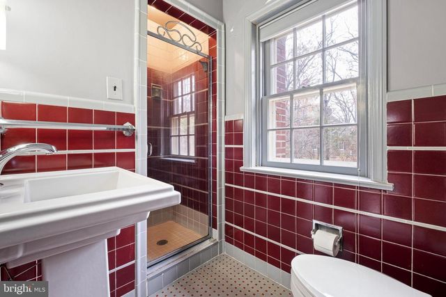 5 BLUE ROCK RD, Wilmington, DE 19809