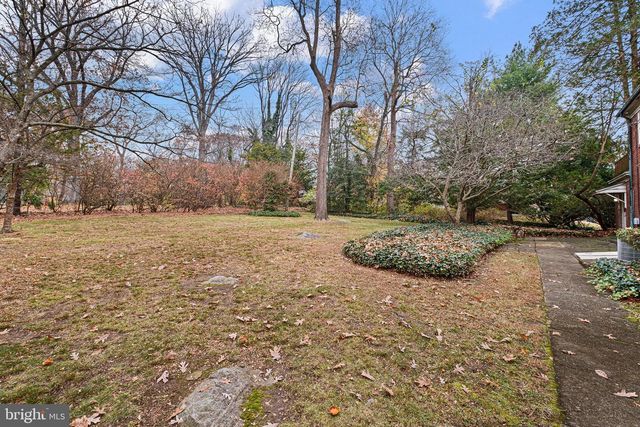 5 BLUE ROCK RD, Wilmington, DE 19809