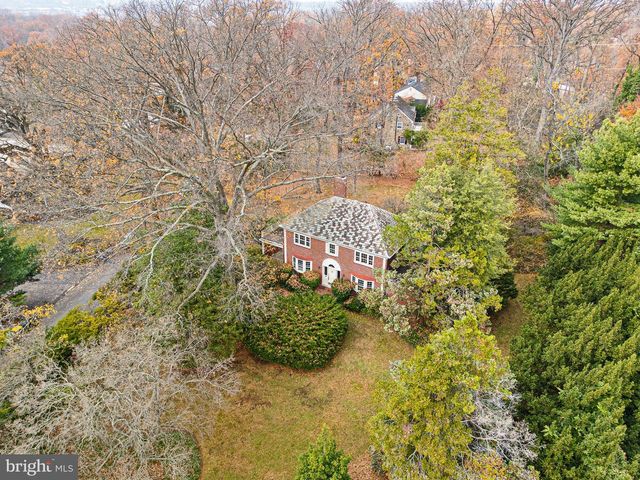 5 BLUE ROCK RD, Wilmington, DE 19809