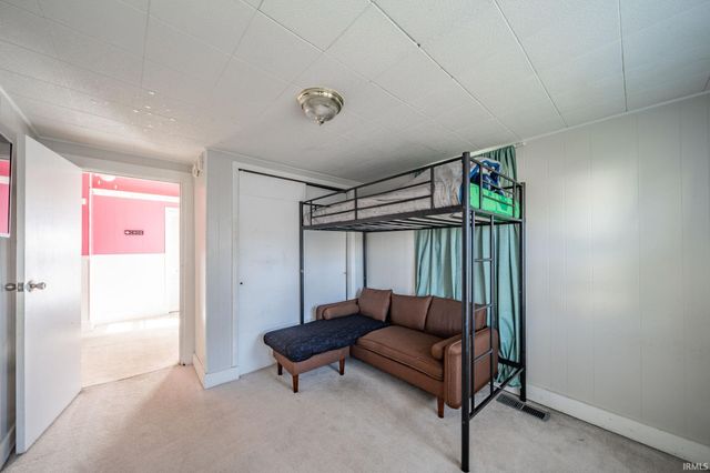 2313 Cherrywood Avenue, New Castle, IN 47362