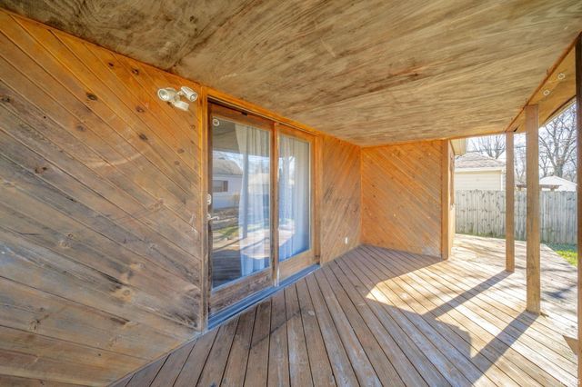 2313 Cherrywood Avenue, New Castle, IN 47362