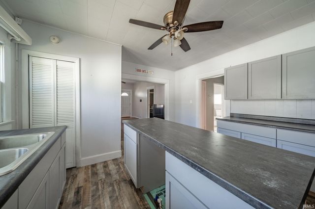 2313 Cherrywood Avenue, New Castle, IN 47362