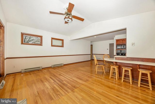 11511 CRICKENBERGER RD, New Market, MD 21774