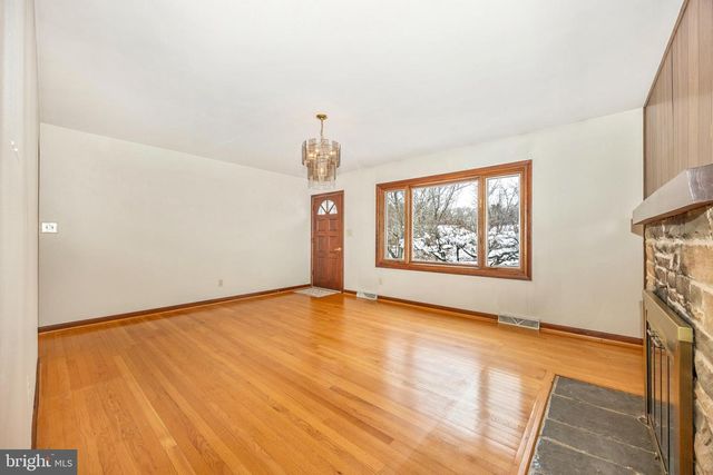 11511 CRICKENBERGER RD, New Market, MD 21774