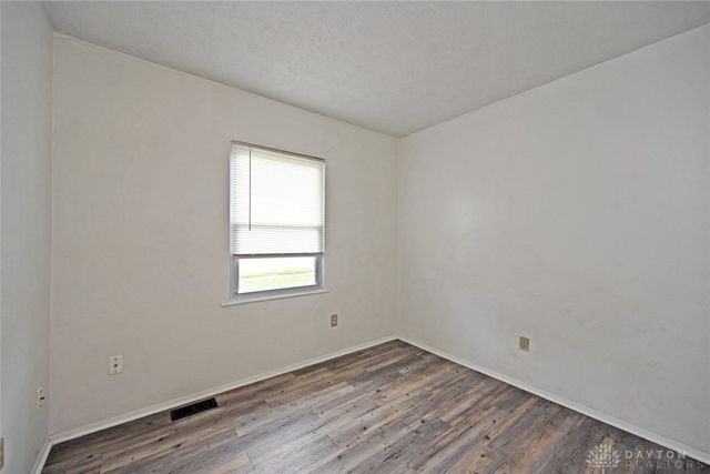 16 Harding Court, Franklin, OH 45005