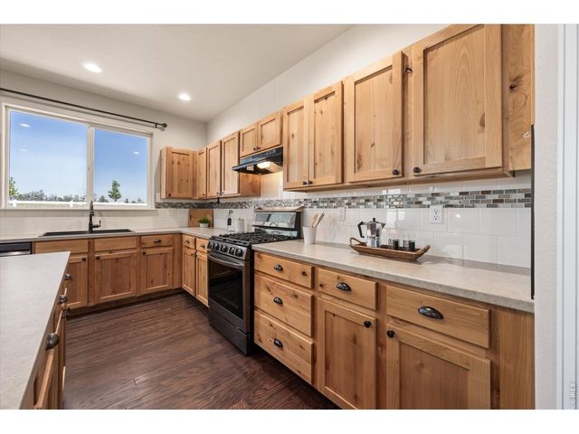 4693 Mountain Sky Ct, Johnstown, CO 80534