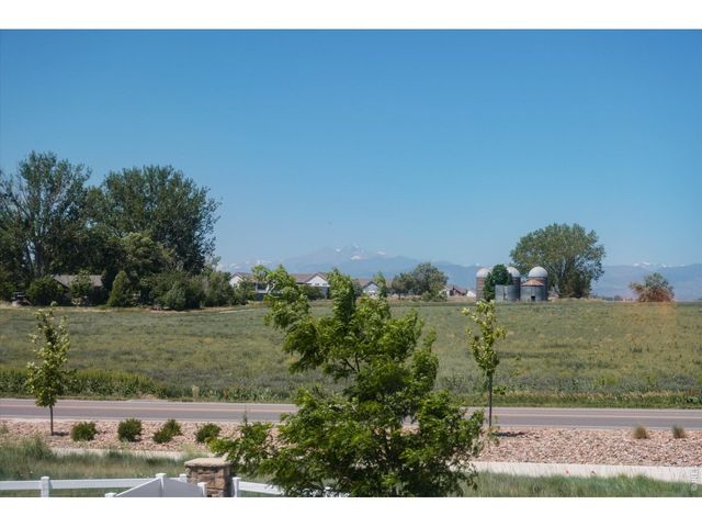 4693 Mountain Sky Ct, Johnstown, CO 80534